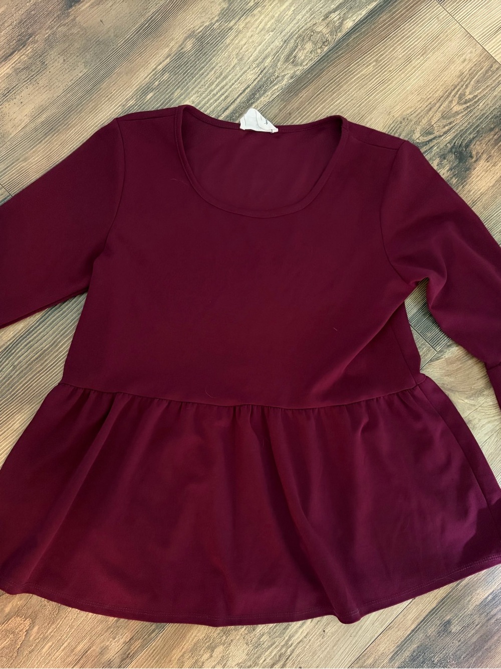 Women’s Scoop Neck Peplum Blouse in Burgundy